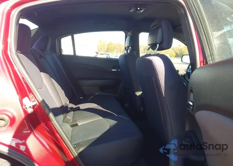 2014 Chrysler 200 Touring z USA, uszkodzony, nr VIN 1C3CCBBB8EN152363